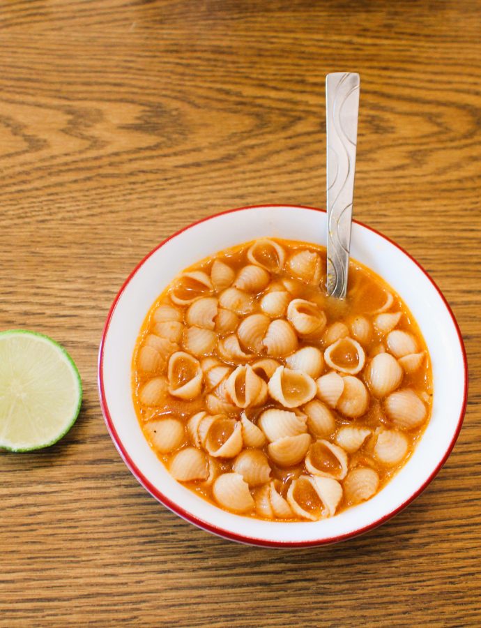 Receta Fácil de Sopa de Conchitas: Deliciosamente Tradicional